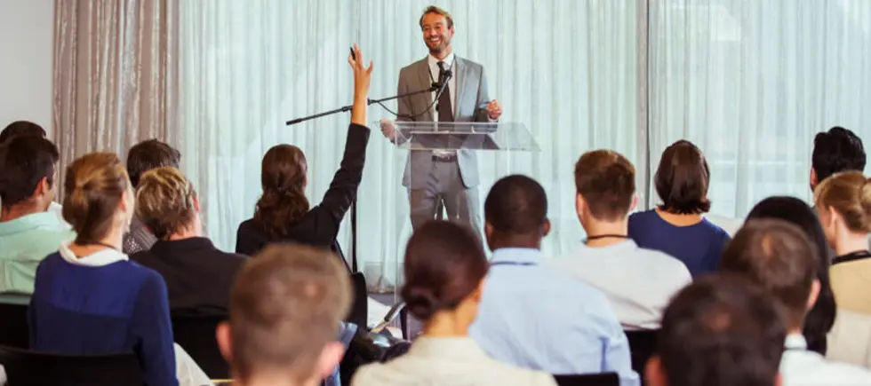 ایجاد چالش برای شنوندگان در سخنرانی