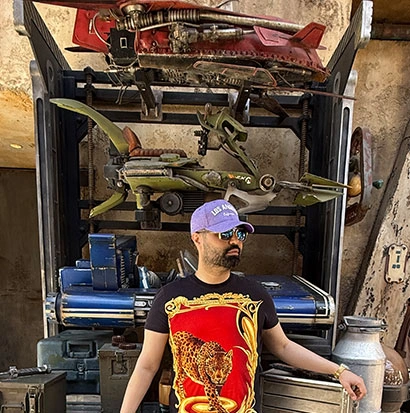 میثم شکری ساز در تعطیلات